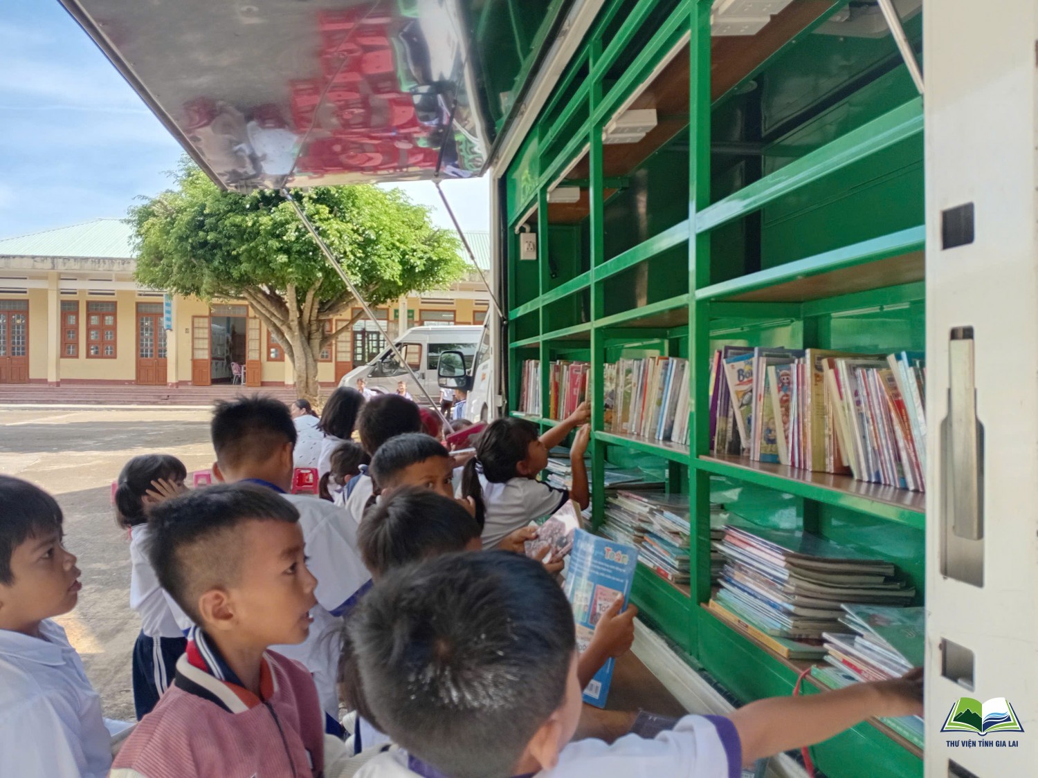 z7066031159937 e2adae1db22c9fbbc887cdaa8bf8e3cd